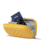 ⁦Mini Bag - TOUR תיק צד קשיח סלינג של מותג המזוודות החכמות Rollink⁩ – תמונה ⁦19⁩